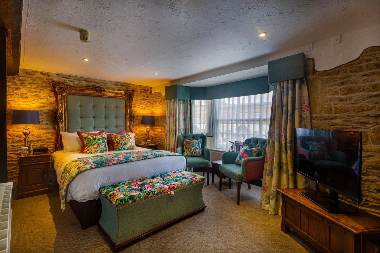 The Bell Inn, Stilton, Cambridgeshire Peterborough Extérieur photo
