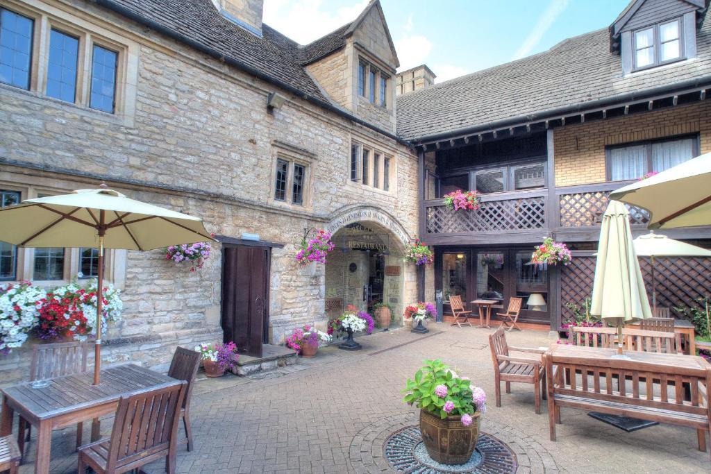 The Bell Inn, Stilton, Cambridgeshire Peterborough Extérieur photo
